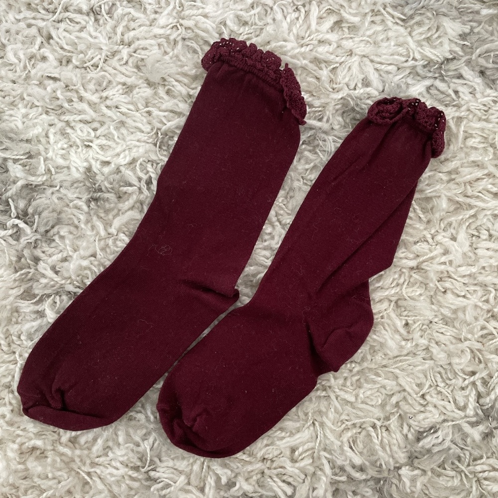 Ruffle Socks - Picture 2 of 4